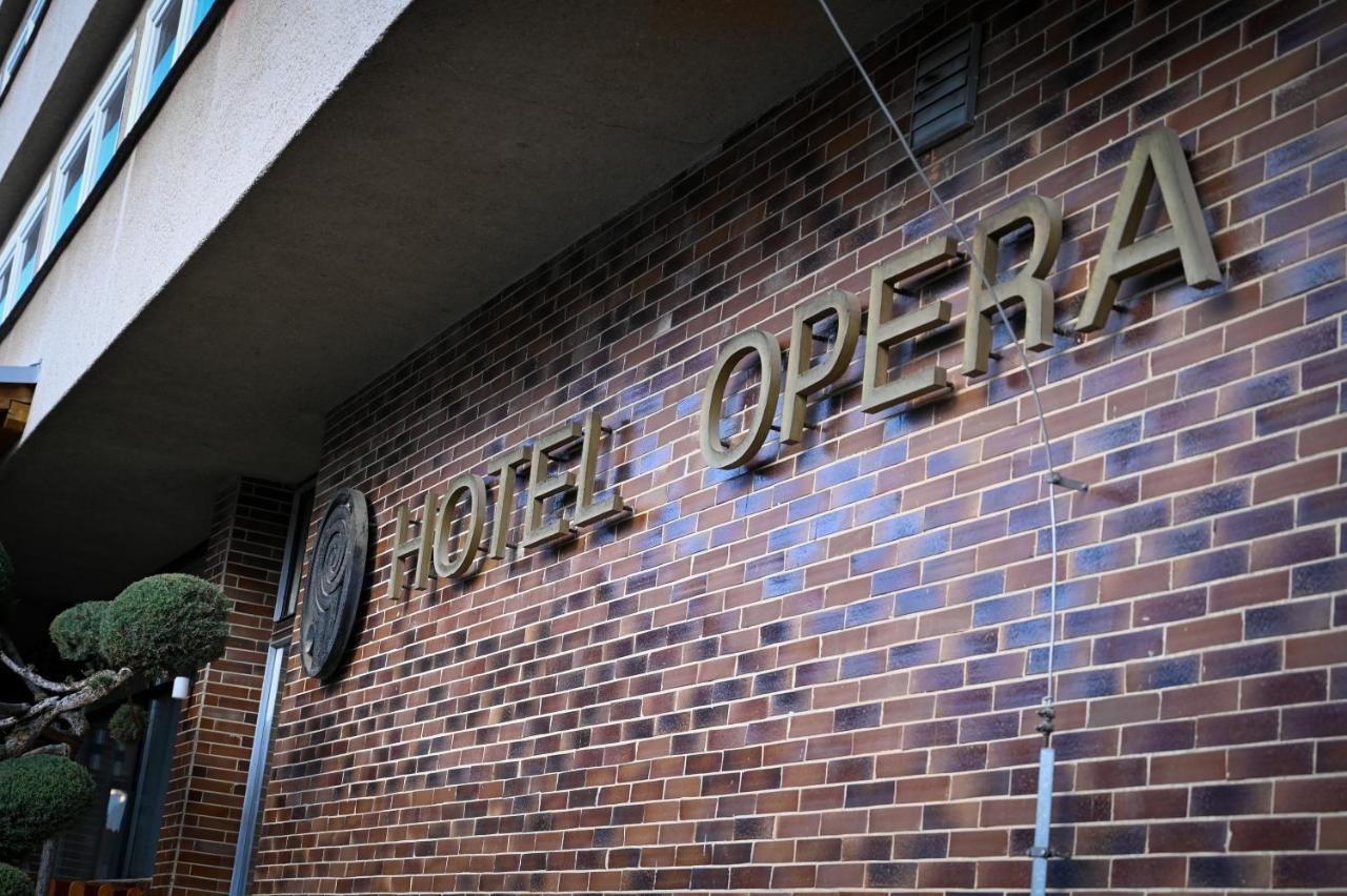 Hotel Opera Jaromerice nad Rokytnou 외부 사진